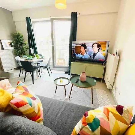 Charming Duplex In City Center With 2 Terraces - S6 *