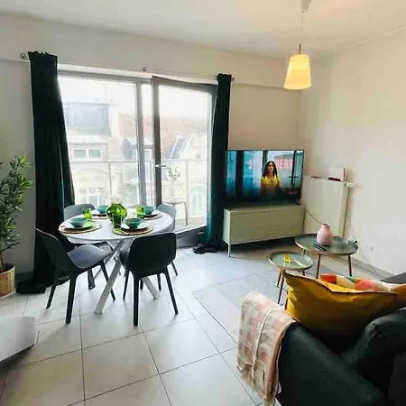Charming Duplex In City Center With 2 Terraces - S6 Apartment *
