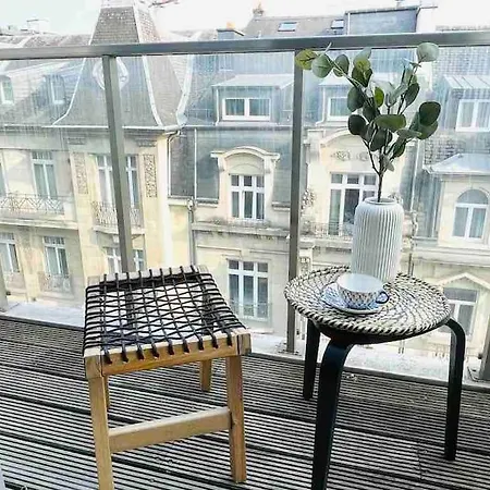Apartment Charming Duplex In City Center With 2 Terraces - S6